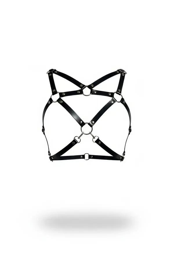 Geometrik X-bant düzeni ve merkezi gümüş O-halkalı siyah suni deri kafes harness — ön görünüm