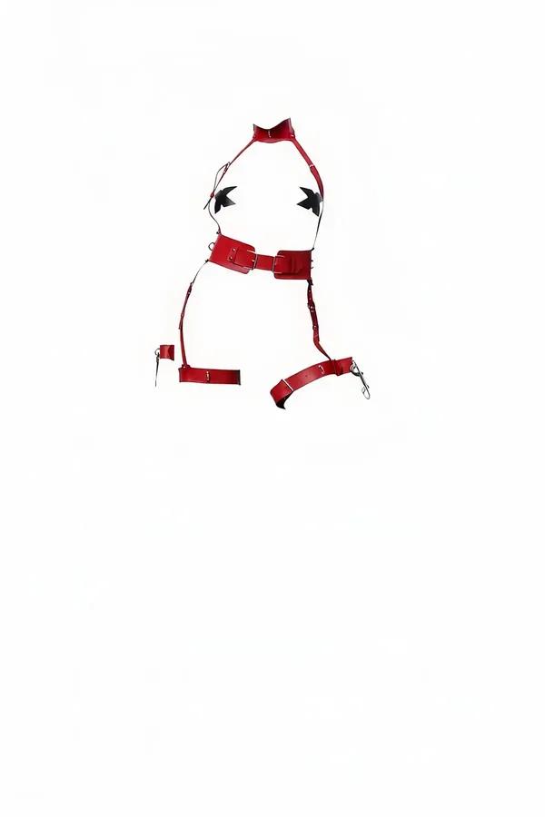 Kırmızı suni deri yüksek yaka vücut harness - geniş bel tokası ve gümüş O-halkalı kalça askısı