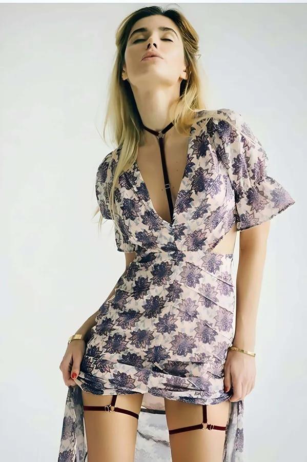 mor-kırmızı suni deri bacak harness'ı çift askı iki altın O-halka uyluk moda aksesuarı
