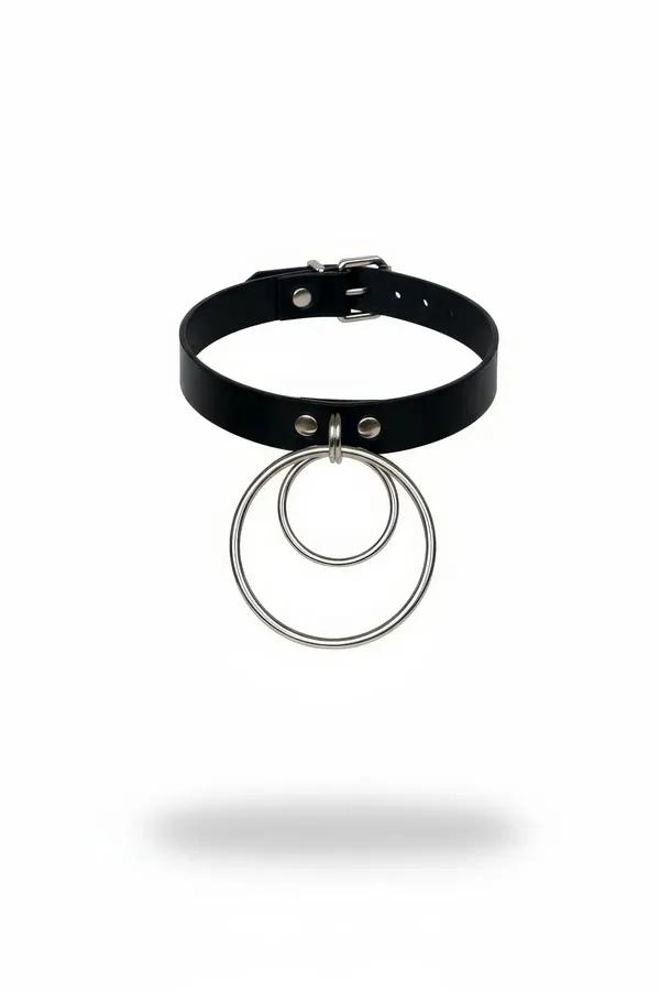 Siyah vegan deri choker iç içe çift gümüş O-halka ve pin toka detayı