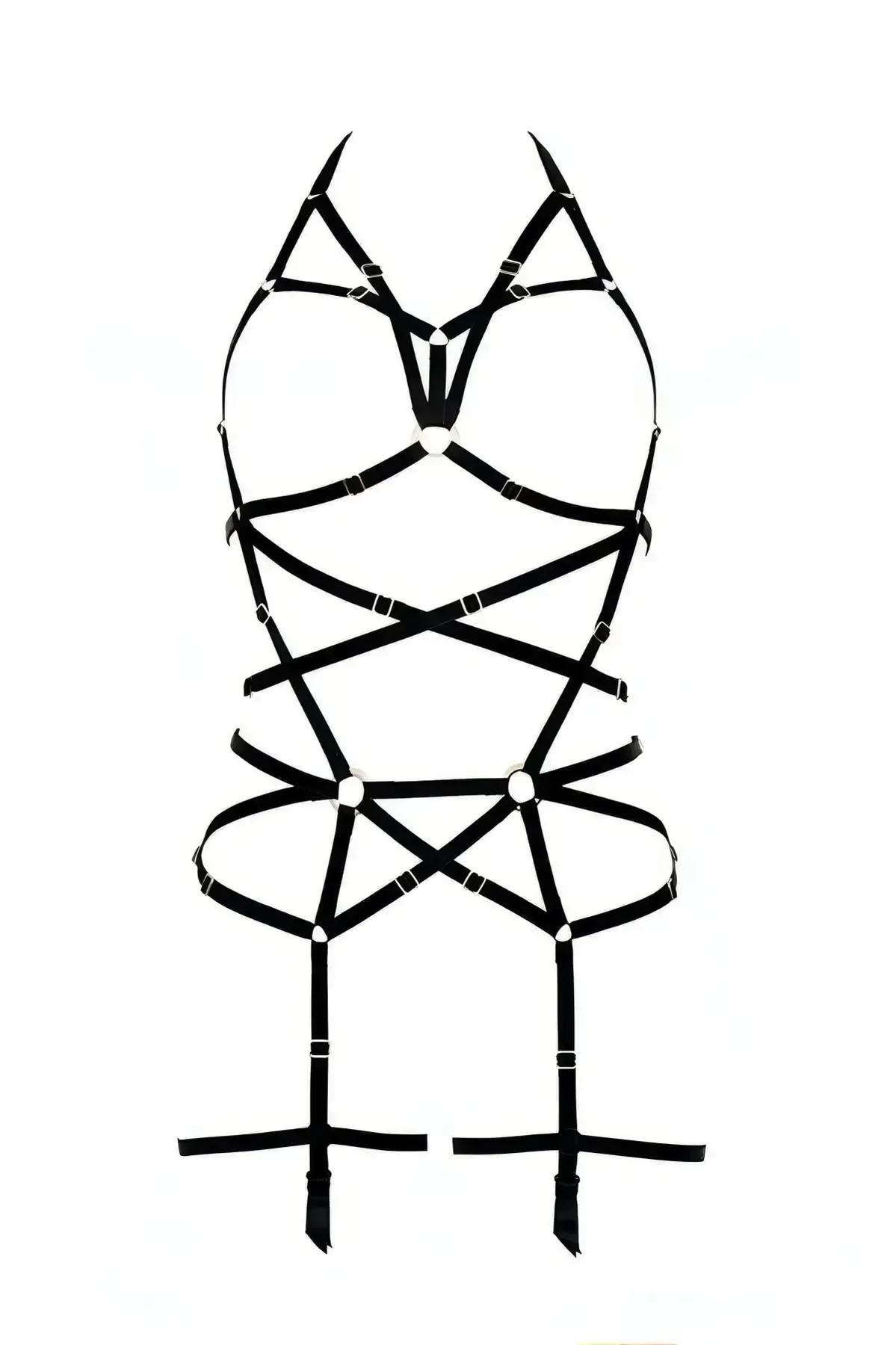Siyah elastik tam vücut harness, geometrik kafes askı deseni, gümüş O-halkalar ve dört çıkarılabilir jartiyer klipsi