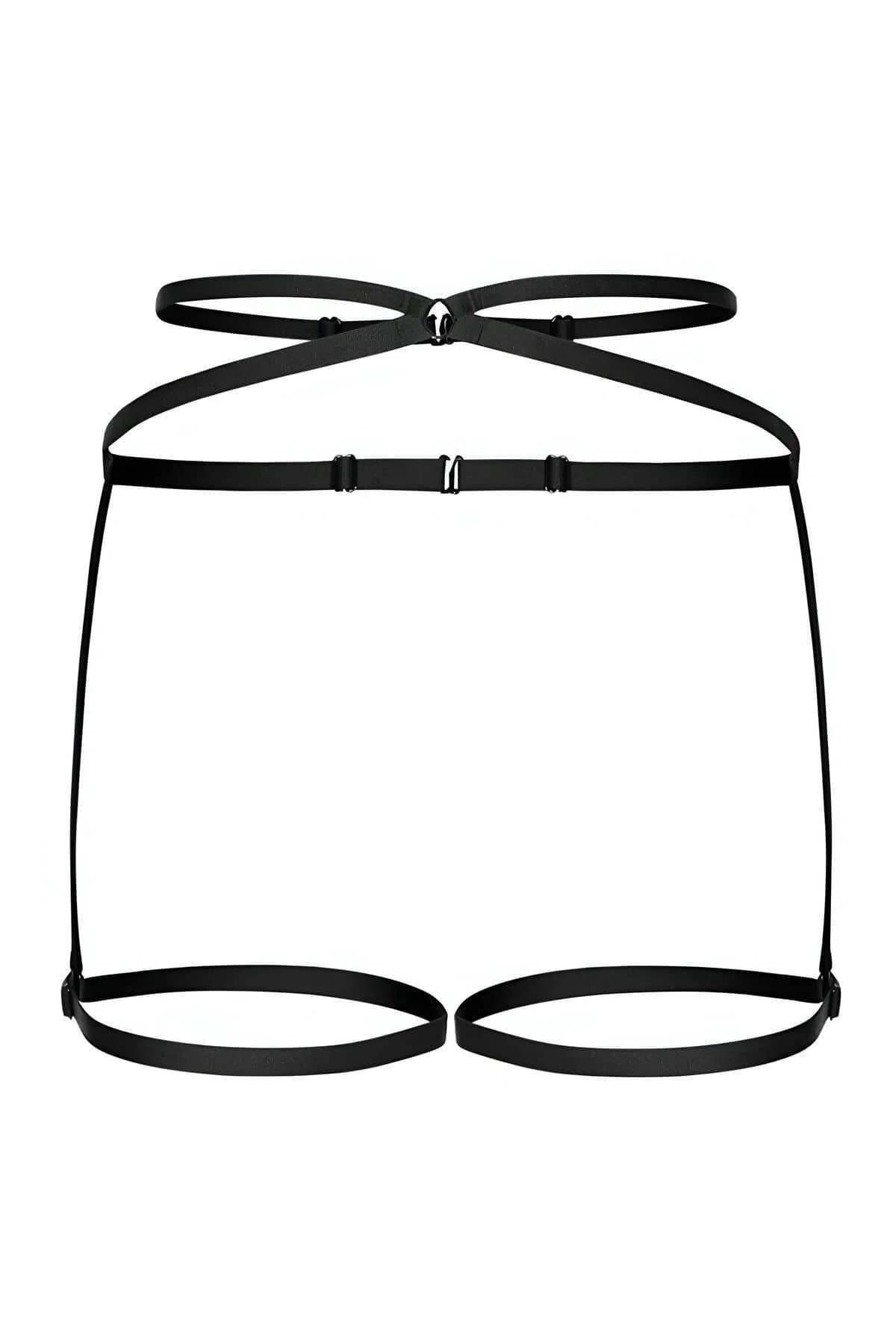 Altın zincir boyunluk detayı ve ayarlanabilir omuz askılarıyla siyah elastik harness bralette üst