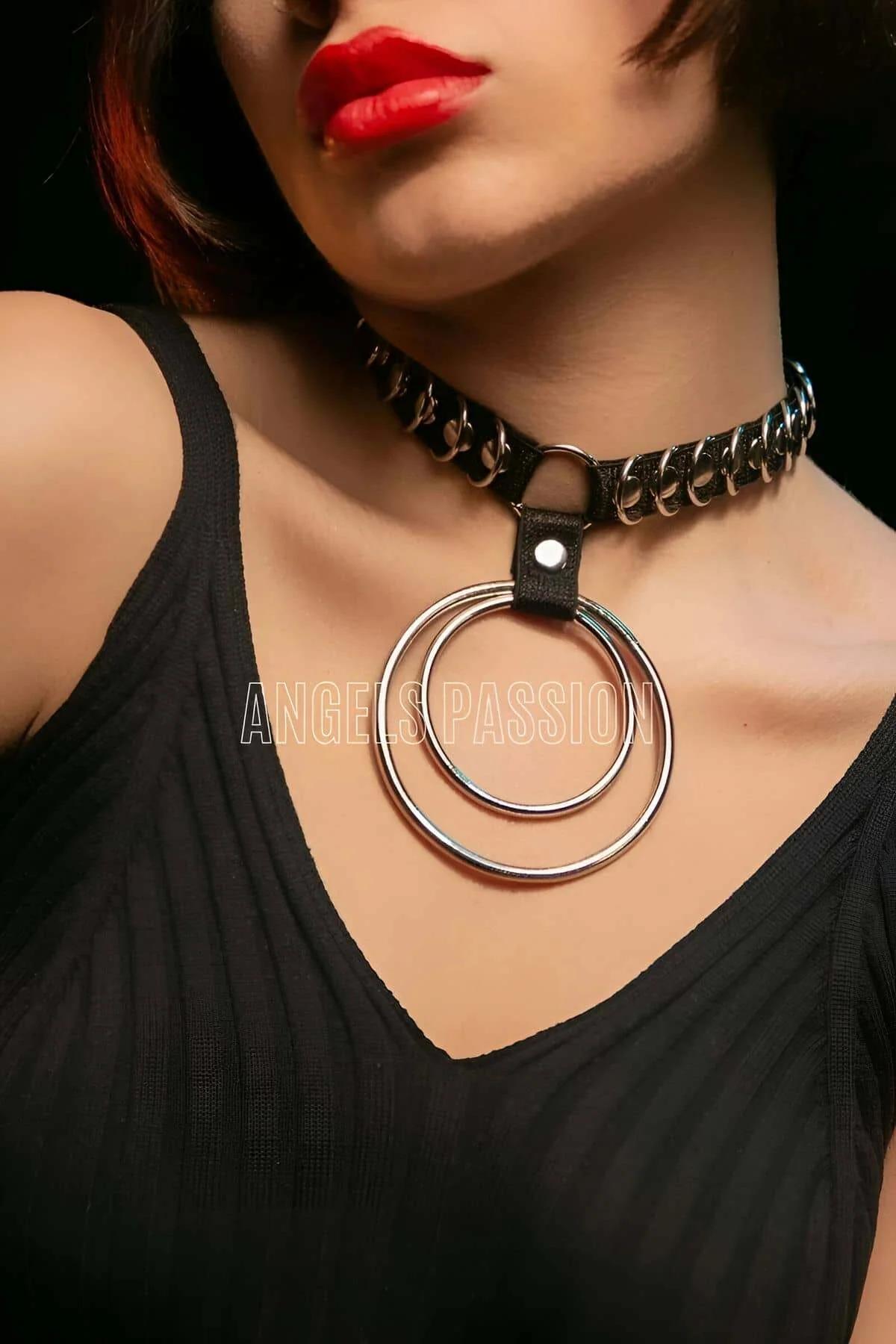 siyah vegan deri choker gümüş zincir bantlı çift iç içe metal halka sarkıtlı kolye