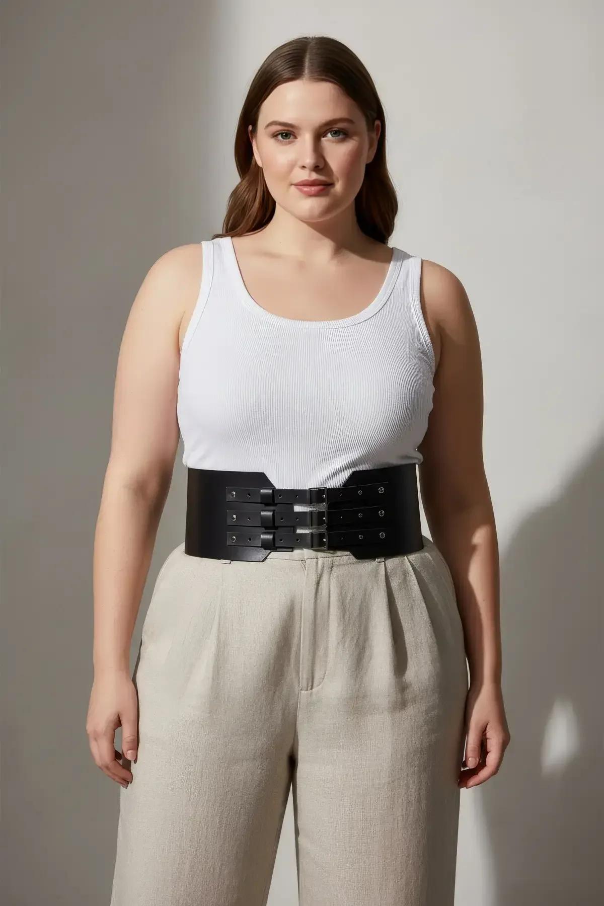 toka askısı ayar aralığı gösteren ayarlanabilir geniş bel harness siyah suni deri panel