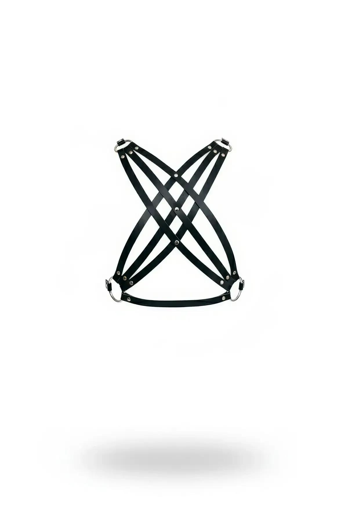 Siyah suni deri çapraz göğüs harness, geometrik X kesişen askılar ve gümüş O-halka yan donanım