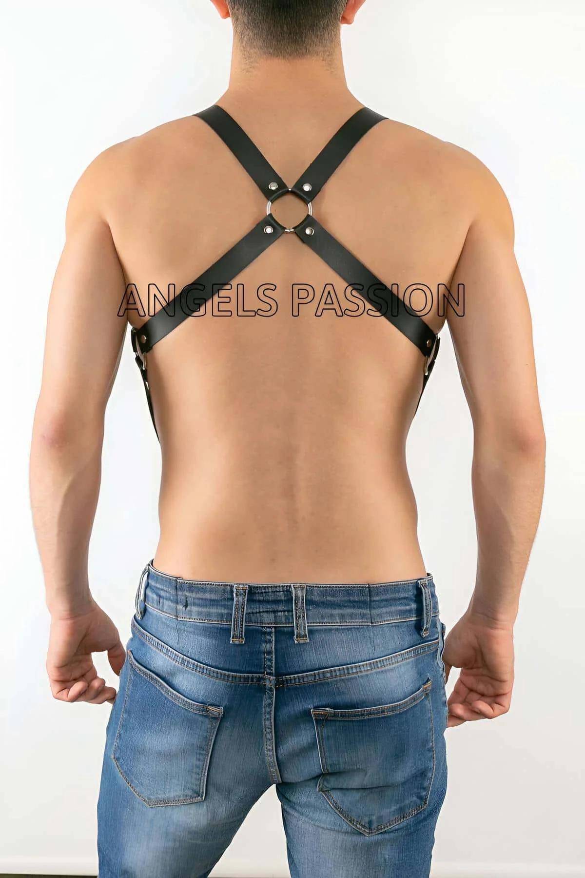 siyah suni deri erkek göğüs harness X-sırt çapraz askılar gümüş O-halka detayı arka görünüm